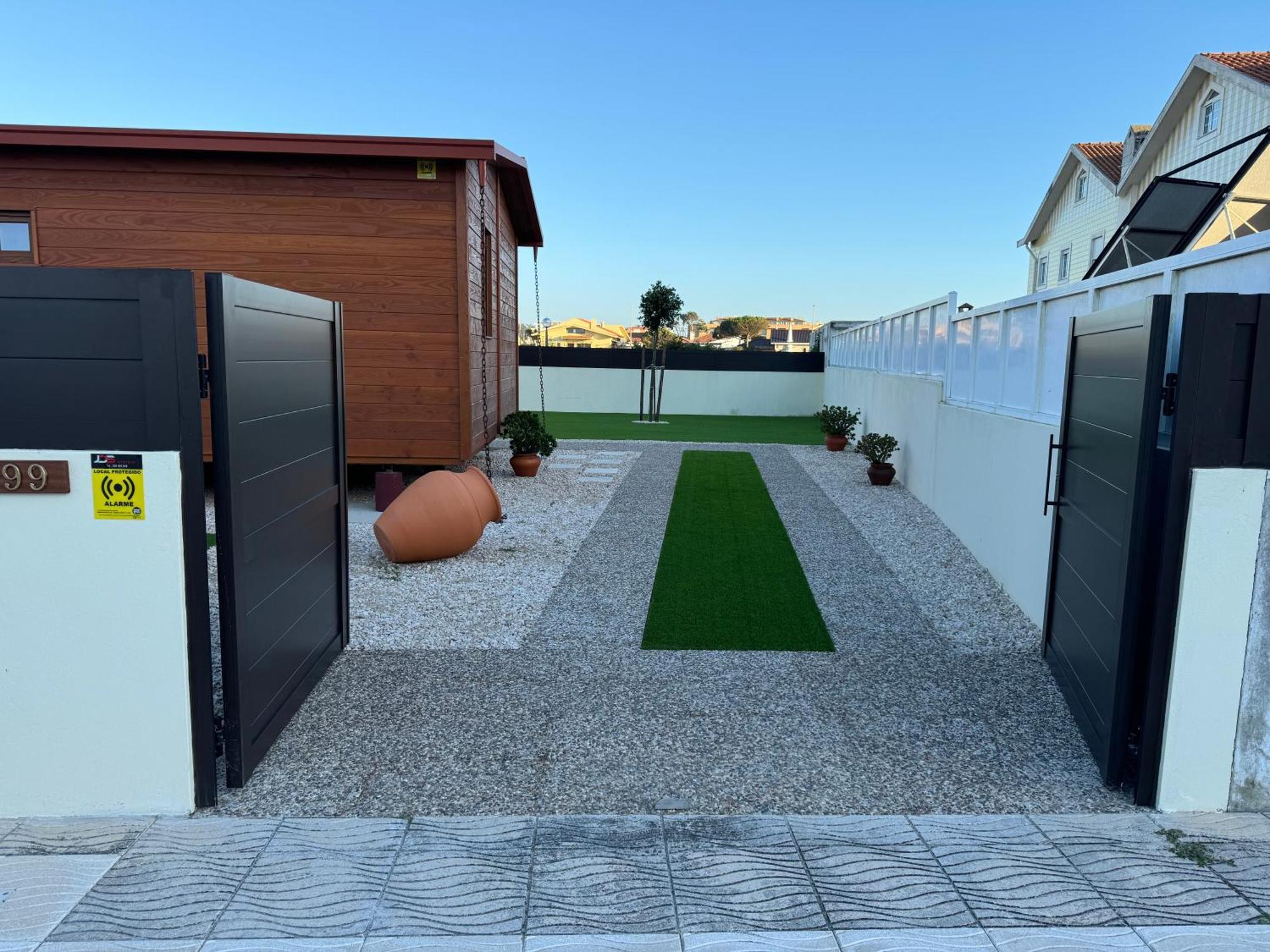 Acolhedora Casa De Ferias T2 Com Espaco Exterior Holiday home *